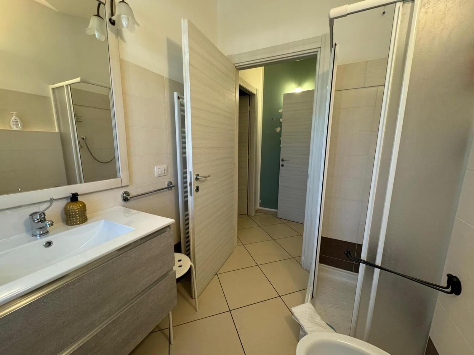 Appartement La Casa Di Glenda Ospedale à Terni Extérieur photo