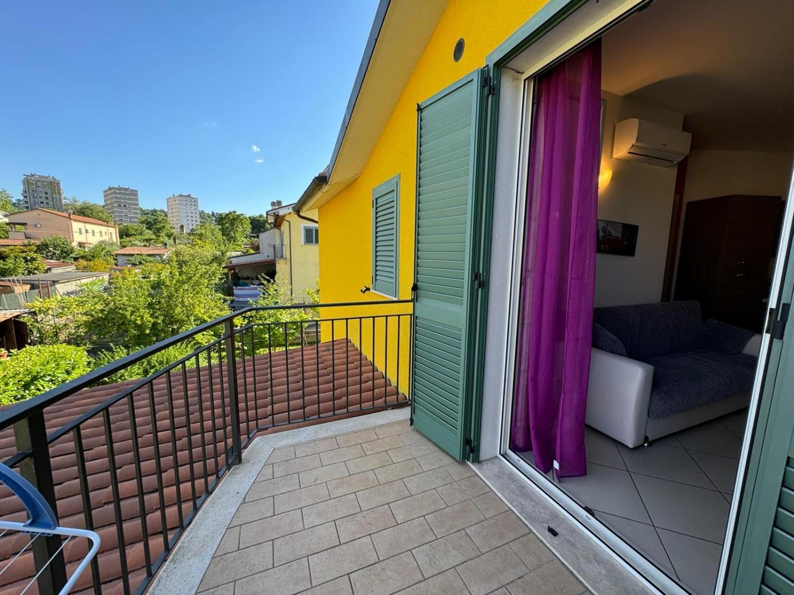 Appartement La Casa Di Glenda Ospedale à Terni Extérieur photo