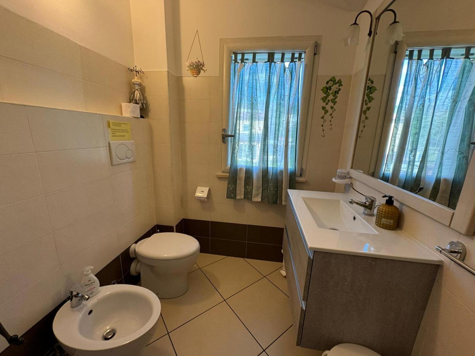Appartement La Casa Di Glenda Ospedale à Terni Extérieur photo