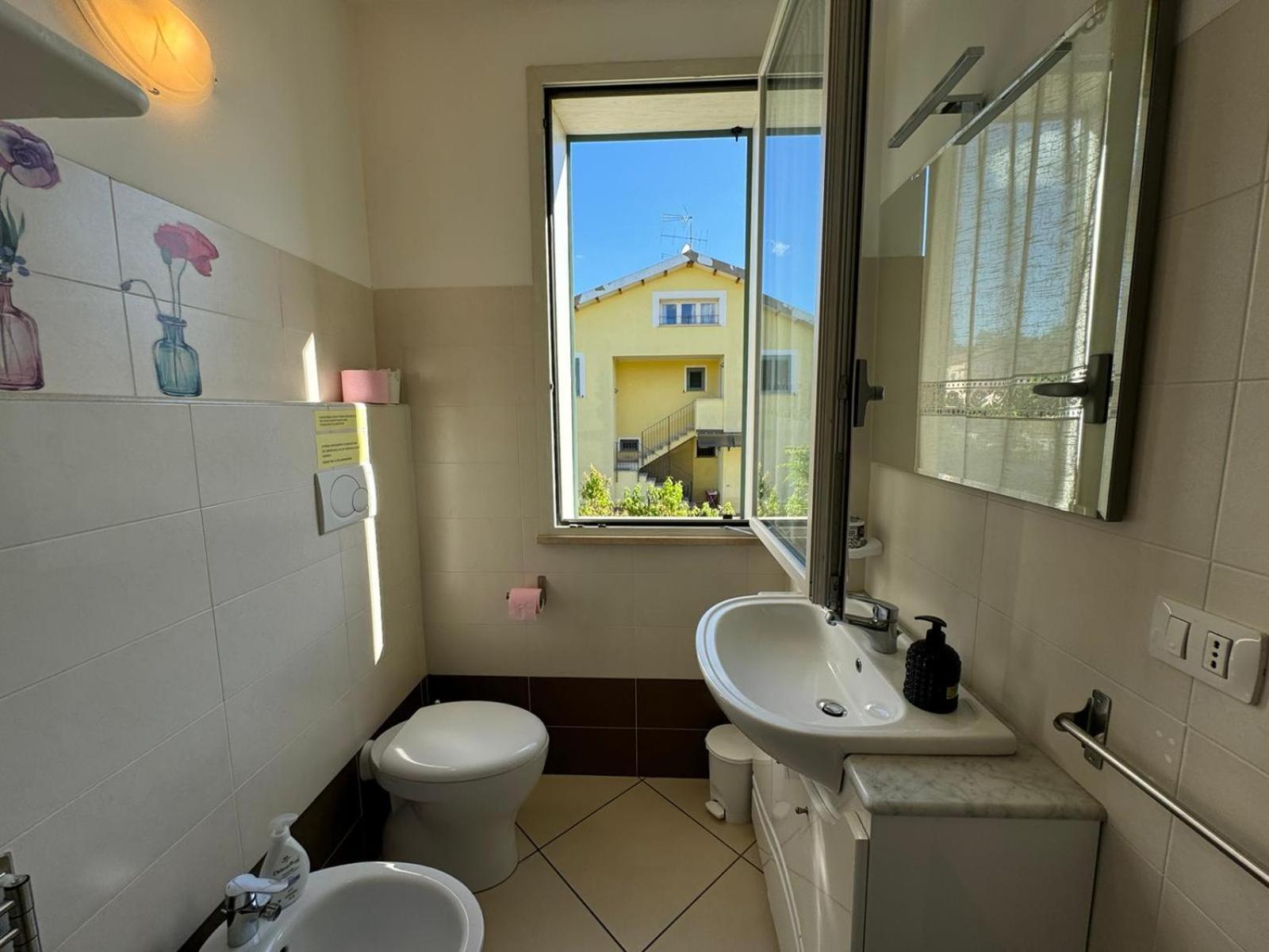 Appartement La Casa Di Glenda Ospedale à Terni Extérieur photo
