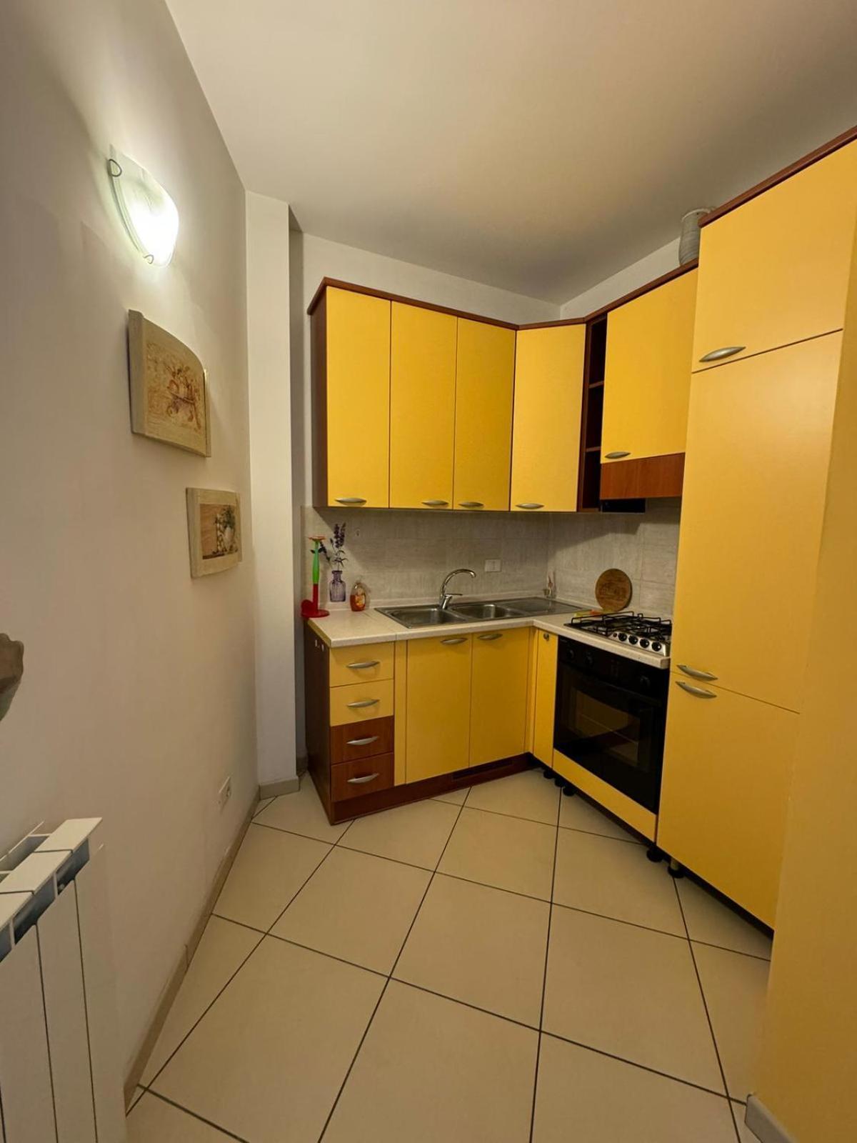 Appartement La Casa Di Glenda Ospedale à Terni Extérieur photo